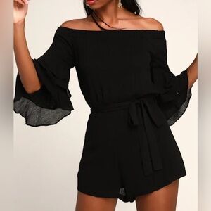 Lulus Flounce Sleeve Off the Shoulder Black Romper Size Small